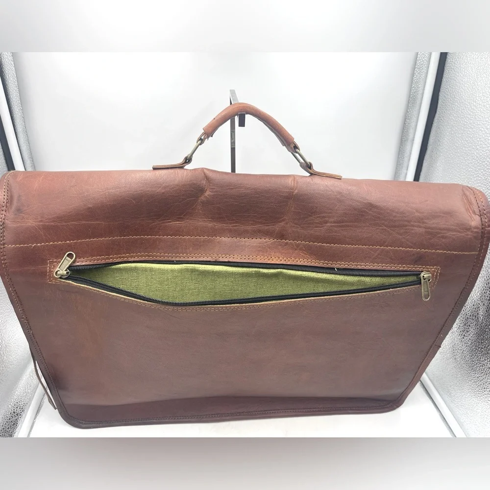 Cuero: Hand Crafted Genuine Goat Leather Laptop Computer Messenger Bag Briefcase